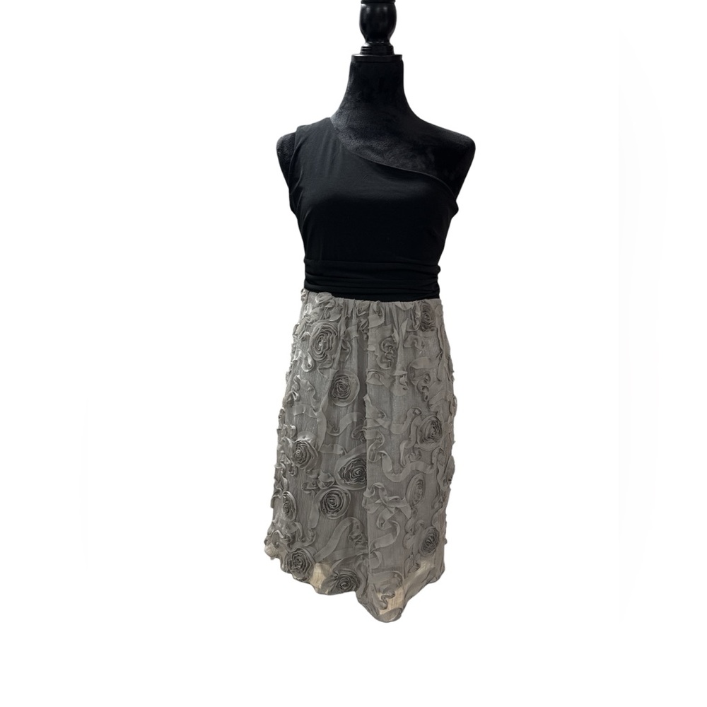 Valerie Bertinelli Size 8 Black Grey One Shoulder Rosette Dress‎ Cocktail